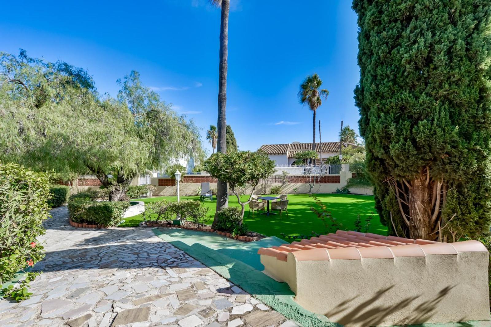 Villas Guzman - Xenia Calpe Buitenkant foto